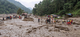 बढीपहिरामा परी एक सय तीन जनाको मृत्यु, एक सय नौ घाइते