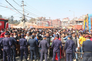 अहिलेसम्म चार लाखले गरे पशुपतिनाथको दर्शन