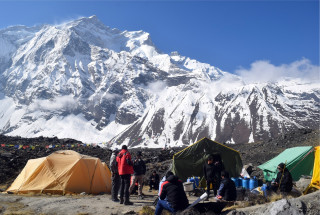 अष्ट्रेलियन आरोहीद्वारा बिना अक्सिजन अन्नपूर्ण हिमालको आरोहण