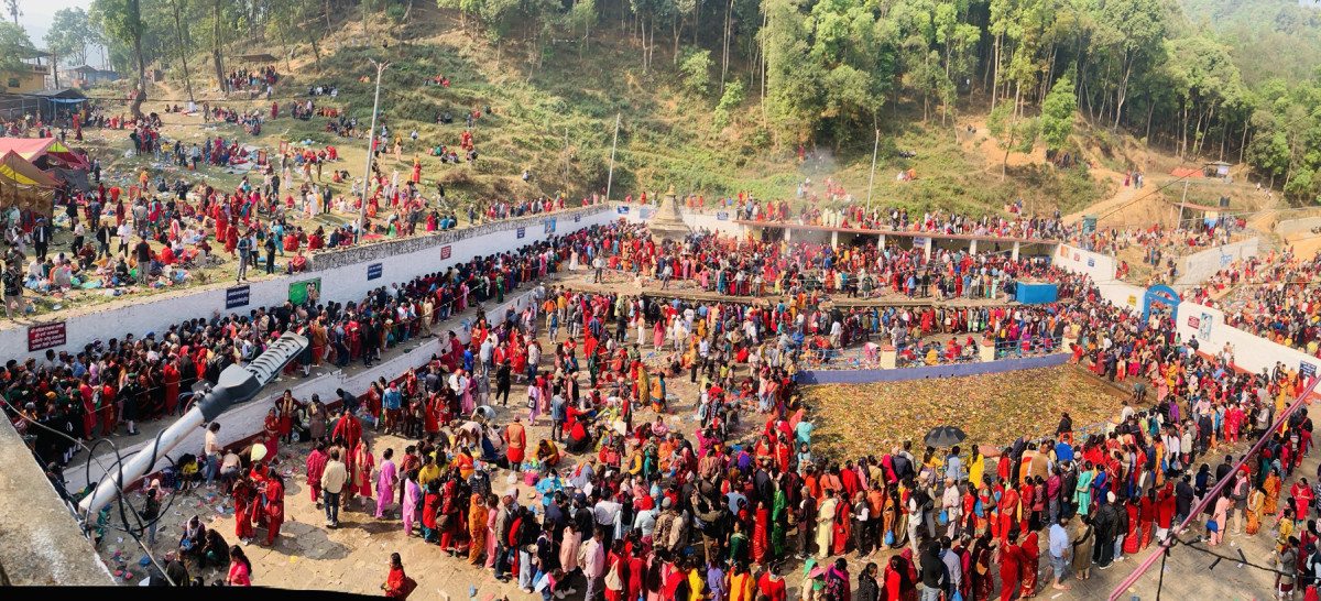 मातातीर्थ औँसीः जलेश्वरको अन्धाअन्धीमा भक्तजनको घुइँचो