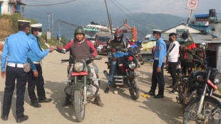 खोटाङ ट्राफिक प्रहरीबाट ५० लाख ३२ हजार राजस्व सङ्कलन