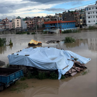 काठमाडौँमा बाढीः ३६ जनाको उद्धार