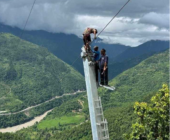 स्तरोन्नतिको काम सकिएपछि असोज १ गतेदेखि मनकामना केबल कार फेरि सञ्चालनमा आउने