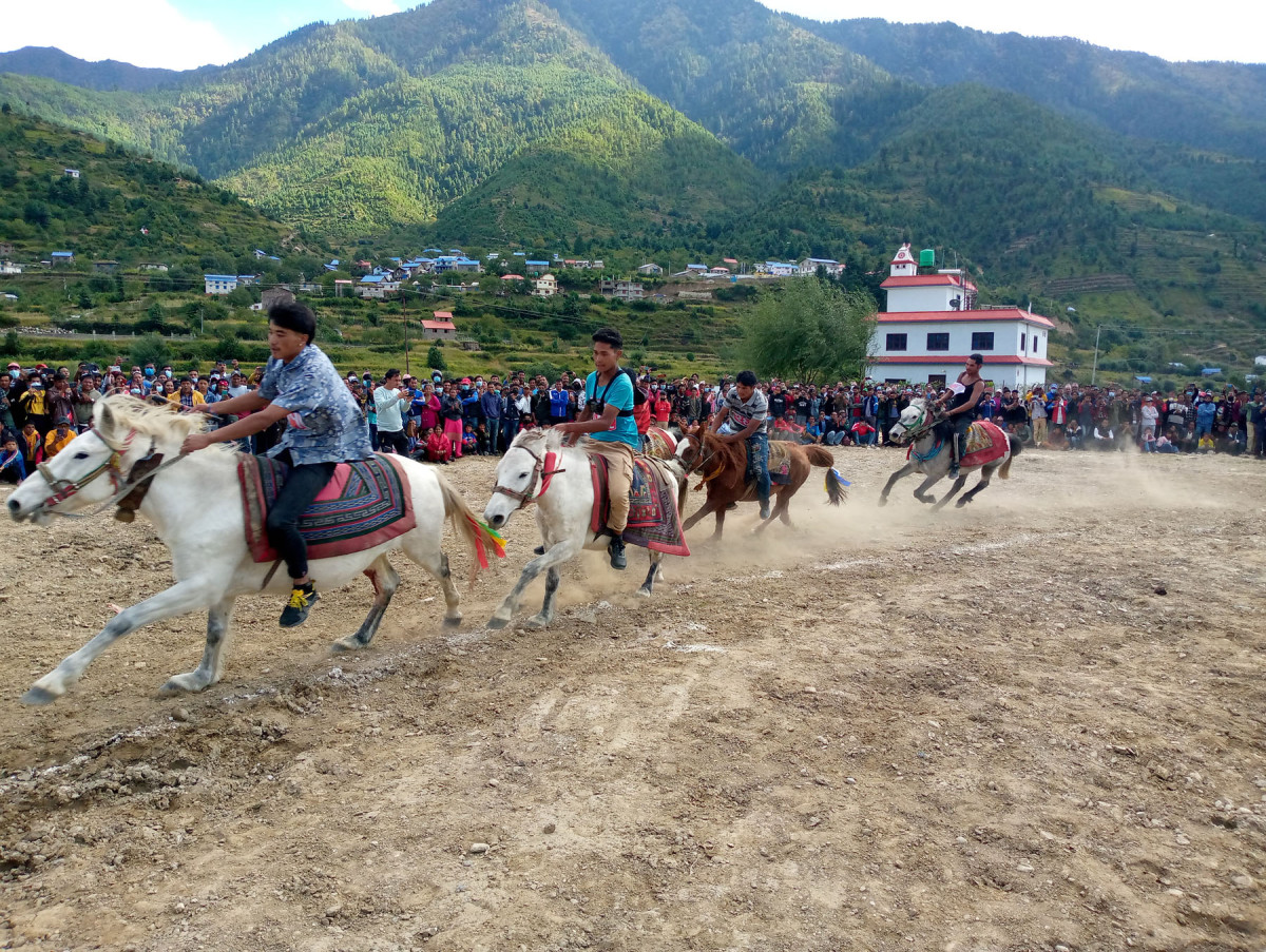 जुम्ली घोडा संरक्षण गर्न गुठिचौरमा घोडा दौडको तयारी