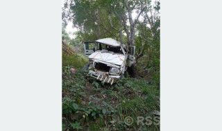 डडेल्धुरामा जीप दुर्घटना, दुईको मृत्यु, सात घाइते