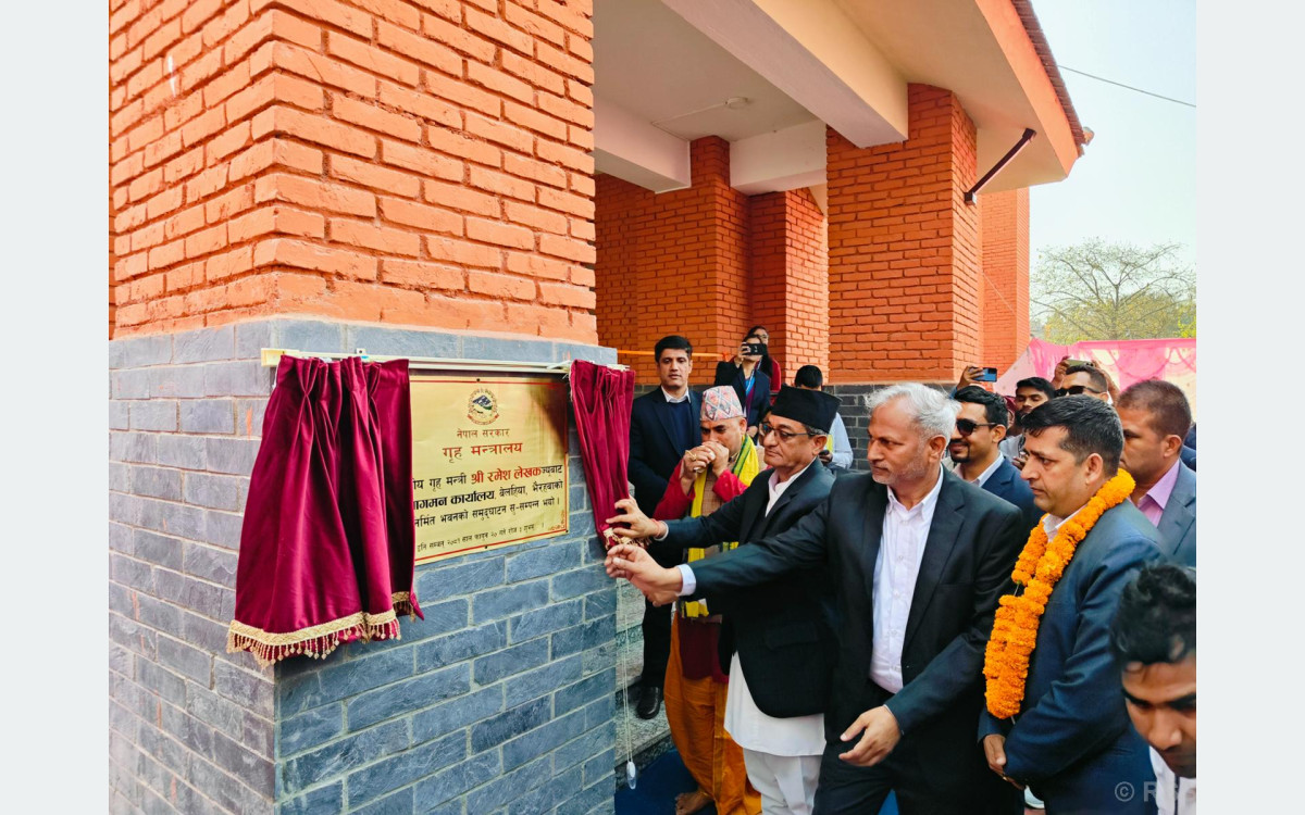 पर्यटन क्षेत्रको विकास गर्न सबैलाई असल व्यवहार गर्न जरुरी छ : गृहमन्त्री लेखक